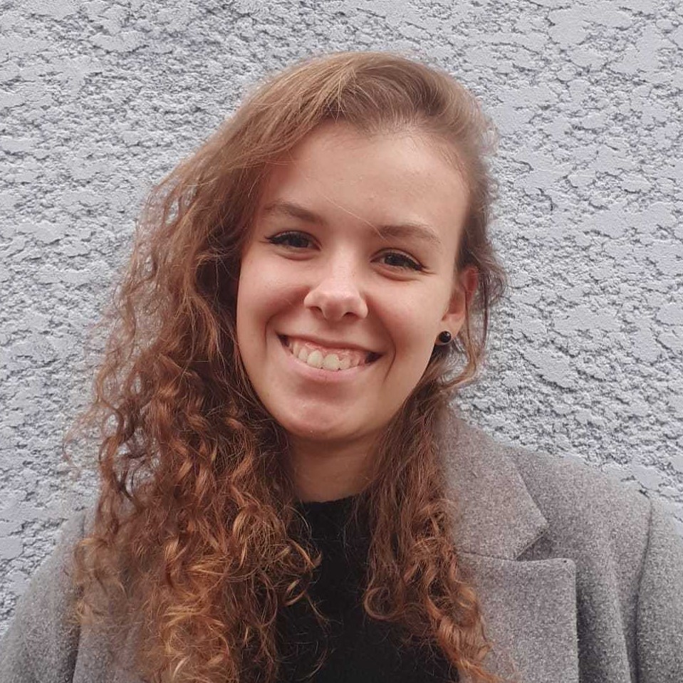 Léa LARRIBAU